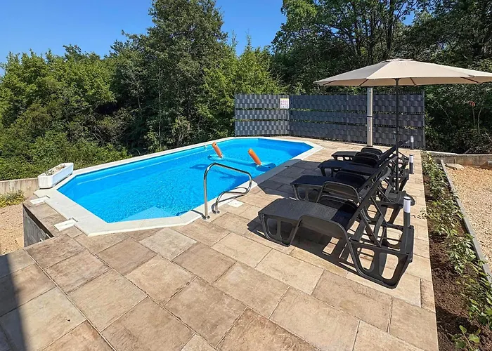 2 Bedroom Stunning In 里斯卡